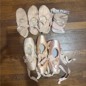 USED - 3 pair ballet shoes, 3 pair pointe shoes, 3 pair toe pads